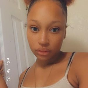 Meet your Posher, Tretanya